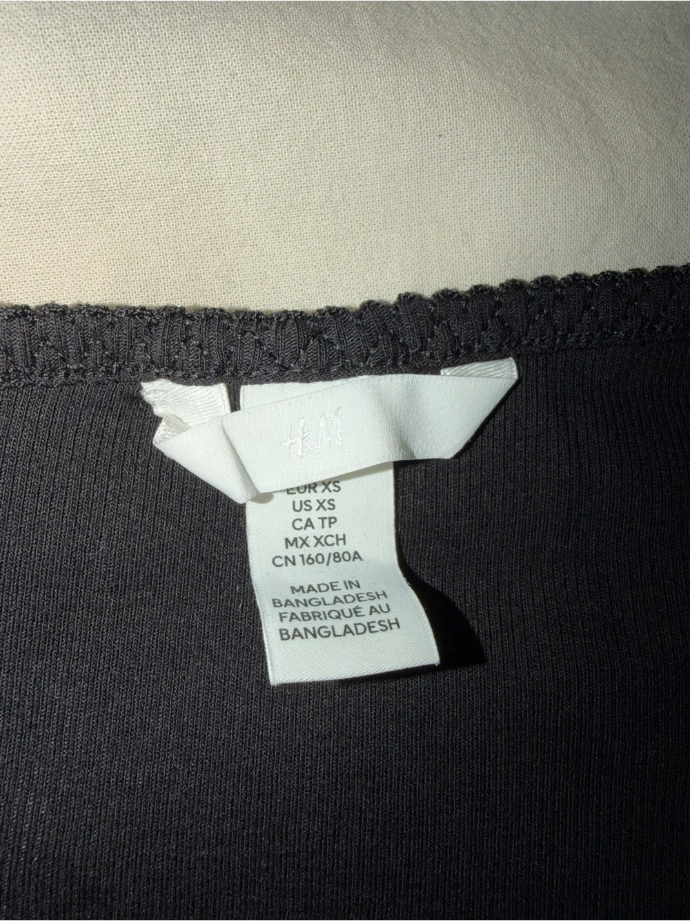 H&M Black Ruched Drawstring Long Sleeve Crop Top
